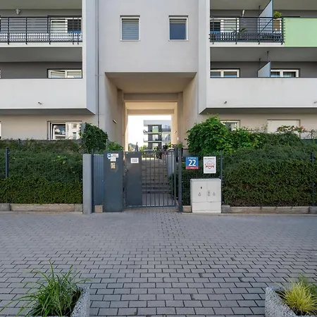 Traktorowa Cosy Free Parking By Bookinghost Apartamento Łódź